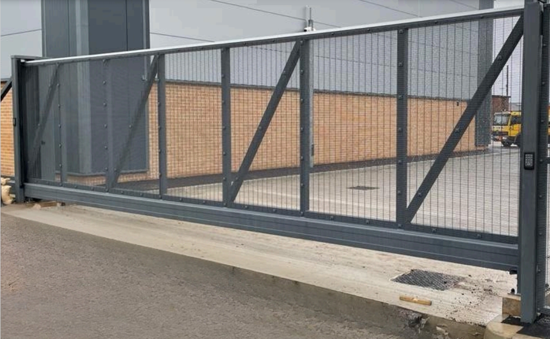 commercial perimeter solutions, Aluminium Gates London